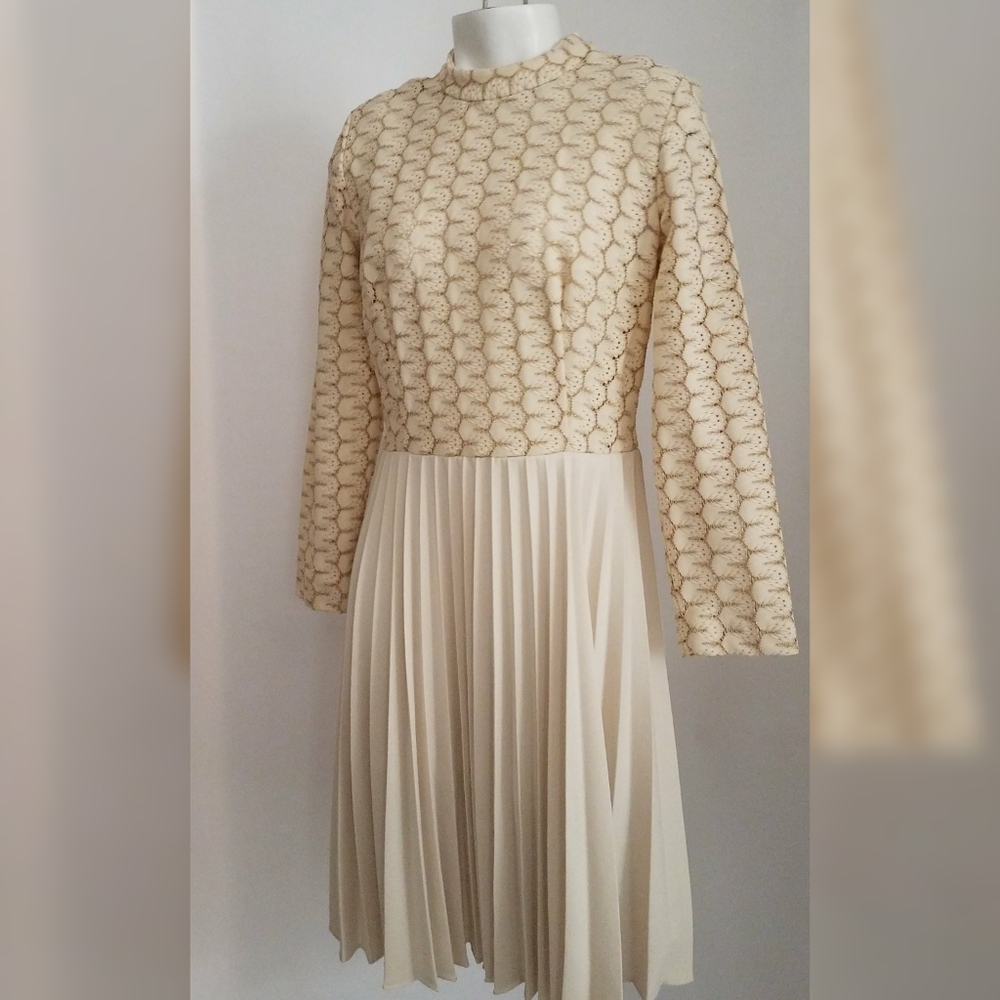 Beautiful Vintage Dress